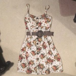 Floral dress with detachable belt